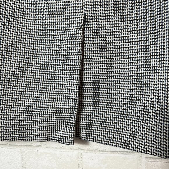 Tahari Arthur S. Levine Women's Zip Back Houndstooth Midi Pencil Skirt Size 8P - Picture 9 of 12